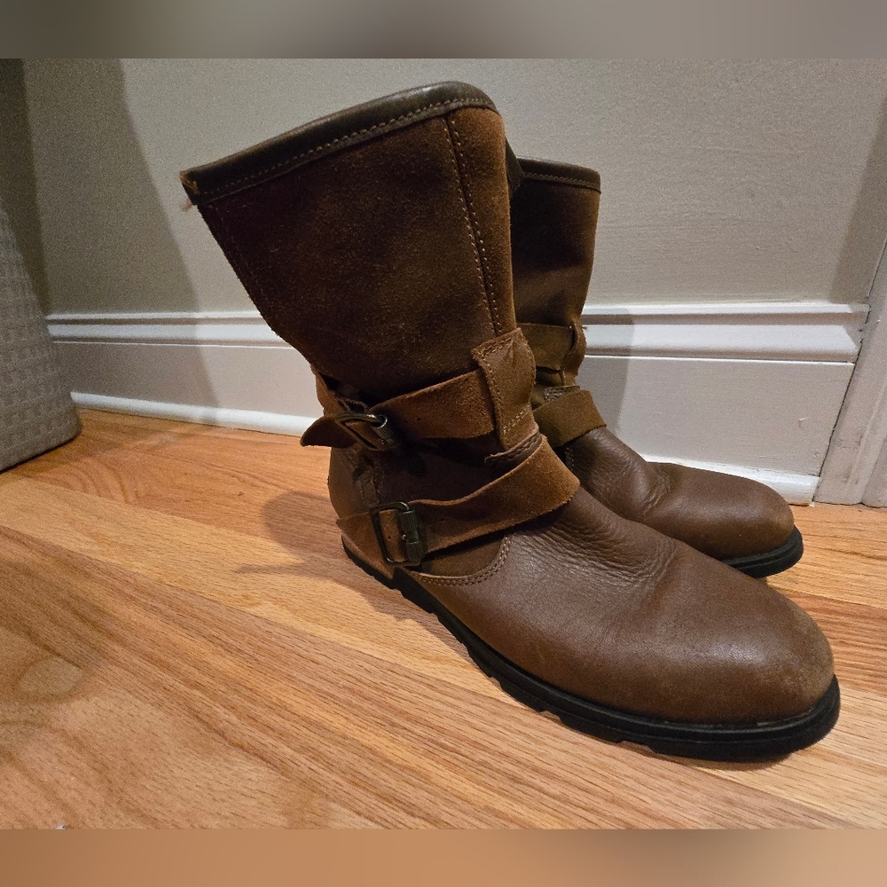 Sorel Gray Wool-Lined Boots